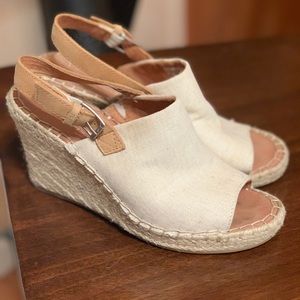 Toms Wedges